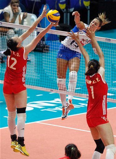 Gli implacabili azzurri della nazionale maschile di volley battono gli avversari cinesi con un. Volley, Italia ko con la Cina in semifinale: addio al ...