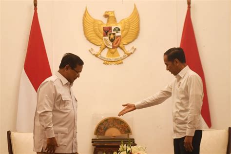 Roth dan prabowo bukan kali pertama berjumpa. Masa Kecil Jokowi Dan Prabowo