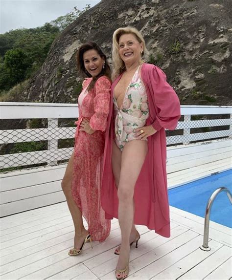 Tudo o que já inventaram a meu respeito é totalmente inferior à verdade. Vera Fischer mostra boa forma ao posar de biquíni aos 67 ...