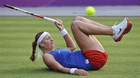 A quick look at the french open: Petra sexy fall - Tennis Photo (32619210) - Fanpop