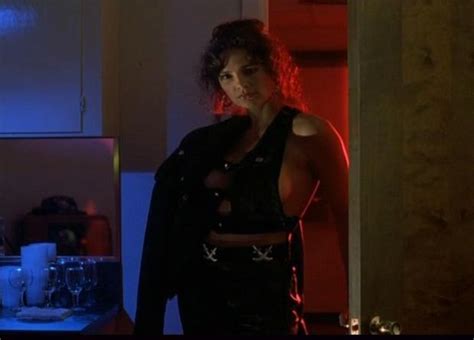 Julie strain the amazonian henchwoman in enemy gold. EvilBabes: Julie Strain the Amazonian henchwoman in Enemy Gold