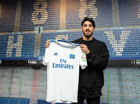 Jul 19, 2021 · exklusiv: Höchste HSV-Nummer: Hier zeigt Özcan sein neues Trikot