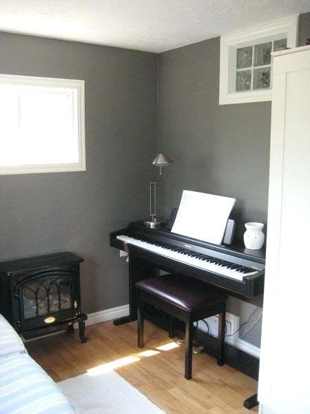 The color kept the wall neutral but nicely went with. Benjamin Moore Chelsea Gray Image ... | Grey exterior ...