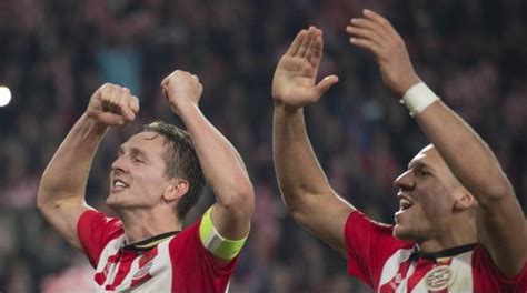 Avid competition between the teams within the confines of national leagues is backed by the system of promotion and disranking. PSV in Champions League live op SBS6 | Totaal TV