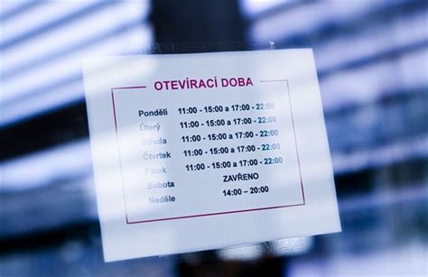 Aktuální otevírací doba na rok 2021. Otevírací doba o svátcích 2019 - iDNES.cz