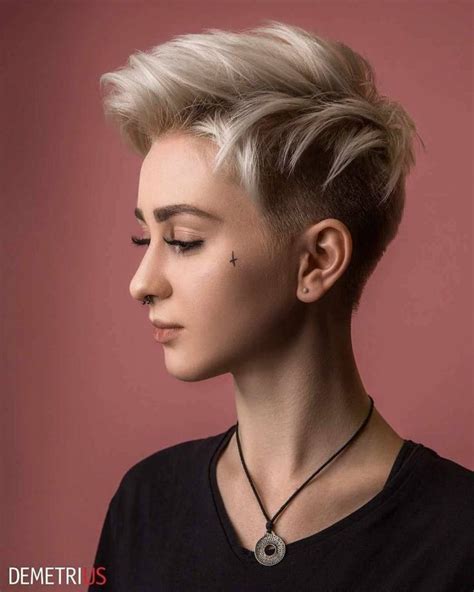 Short the use of short hair is generally known as hair that requires courage in women. Best Short Hairstyles - 20 Shortcut Hair Models - BEAUTY ...