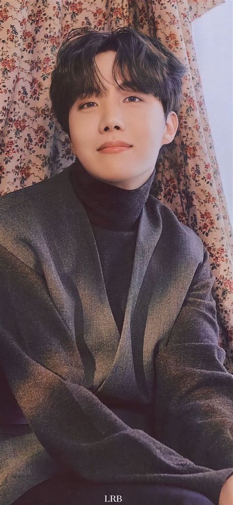 Check the teaser/concept photos for the butter single album. 𝓯𝓮𝓻𝓷𝓪𝓷𝓭𝓮𝔃⋆࿐໋ in 2021 | Hoseok bts, Bts korea, Foto bts