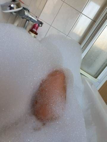 Gefällt 1.312 mal · 43 personen sprechen darüber · 1.534 waren hier. Langeweile in der Badewanne wer kennt das nicht? (baden)