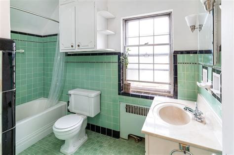 That's why i wrote this article. Idea by Linda Kloran on Vintage bathrooms | Vintage ...