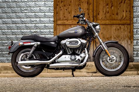 Harley davidson 1200 sposter custom modelo 2008 en $85000 pesos con 17 mil millas título limpio pedimento a1 lista para. 2016 Sportster® 1200 Custom Motorcycles | Harley davidson ...