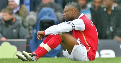 Nov 22, 2008 · william gallas has been stripped of the arsenal captaincy and will not be involved in. Players 'shook their heads' when Arsenal made Gallas ...