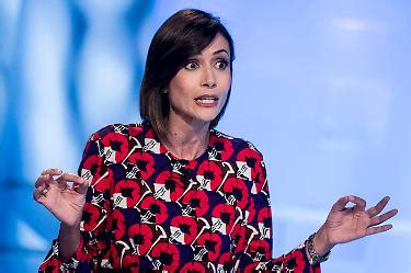 Era con un piede fuori da forza italia. Mara Carfagna scarica Silvio Berlusconi, un terremoto in ...