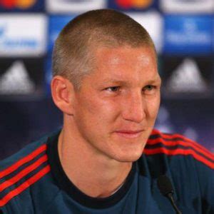Football world champion with @dfb_team former player of @fcbayern, @manutd & @chicagofire expert at @sportschau. Bastian Schweinsteiger Death Fact Check, Birthday & Age