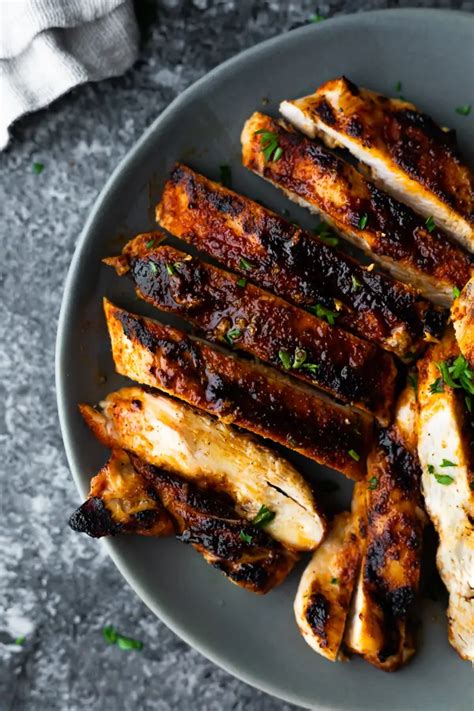Maybe your oven isn't reliable at high temperatures, or it's set aside a large baking sheet. Pin on Oh you big chicken!