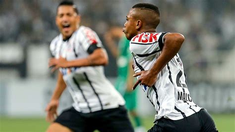 Onde e quando nasceu o guilherme arana? Inspirado em Neymar e Robinho, Malcom faz primeiro gol ...