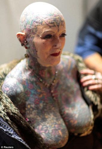 Lady with most tattoos in the world. World's Most Popular Tattoo For Female: The Worlds Most ...