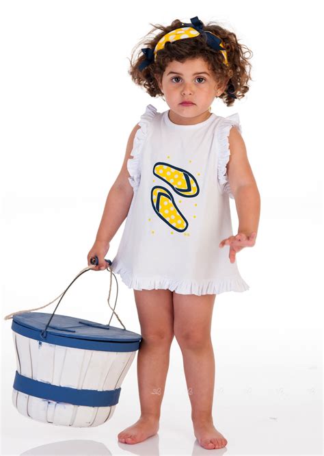 Maybe you would like to learn more about one of these? Lappepa Moda Infantil Vestido Nina Estampado Loros ...