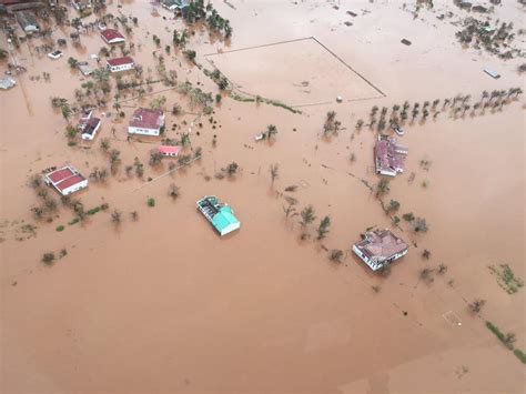 A city of 500,000 inhabitants. Ciclone Idai, catastrofe in Mozambico: l'Italia dispone un ...