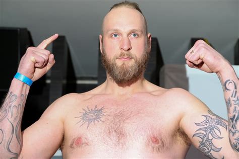 Peter helenius and niklas helenius. Robert Helenius uhkuu itsevarmuutta: "Lyön melkein ...
