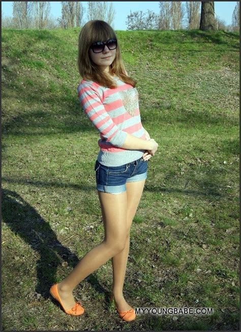 Young models free photos young models free photos. Beautiful teen girls non-nude pictures. IMG #1