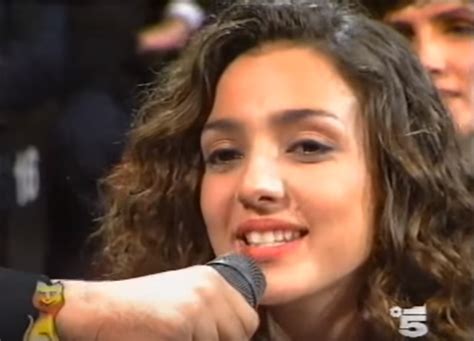 En 1994 gana el premio. Ambra Angiolini, Telegatti 1994.