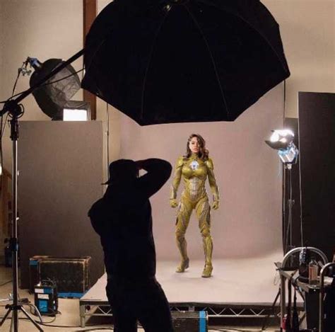El día en que becky g fue la power ranger amarilla la música no es la única faceta de rebbeca gómez, su nombre real. Fotos: Conoce a Becky G, la guapa Power Ranger latina ...