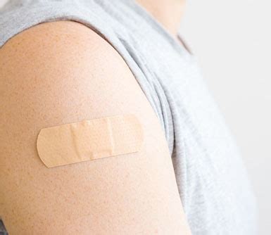 Alles zur vormeldung, zu den impfstoffen, wie wirksamkeit, nebenwirkungen sowie dem impfplan und aktuelle news rund um die impfung gegen das coronavirus. Corona-Impfung - Gemeinschaftspraxis Hüxtertor