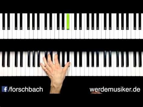 Drei haselnüsse für aschenbrödel (auch: Drei Haselnüsse für Aschenbrödel - Piano Tutorial Teil 2 ...