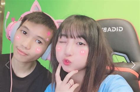 Anh là streamer nổi tiếng trong cộng đồng lmht. Chubby vừa stream vừa khóc khi nói về chuyện nợ nần tiền tỷ của bạn trai Sena nhưng thanh minh ...