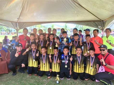 Live anugerah bola sepak kebangsaan 2019. SK Tambulion juara Bola Sepak 7 Sebelah peringkat Kota ...