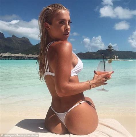 Kijk alexia & natalie blonde lesbos !!! Tammy Hembrow reveals the secrets behind her enviable body ...