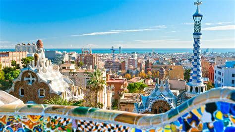 It is the capital and largest city of the autonomous community of catalonia, as well. Hotéis Bons e Baratos em Barcelona na Espanha - Dicas de ...