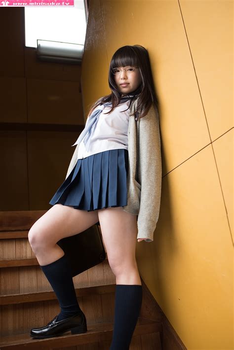 Feel free to submit news. Japanese Girl Idols: Junior Idol Serina Ueda Photo Set ...