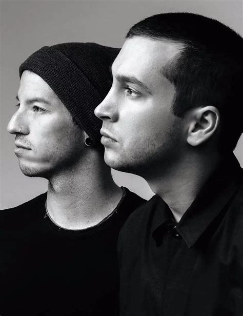 In the game fifa 21 his overall rating is 68. Twenty One Pilots Fotos (43 de 399) | Last.fm | Twenty one ...