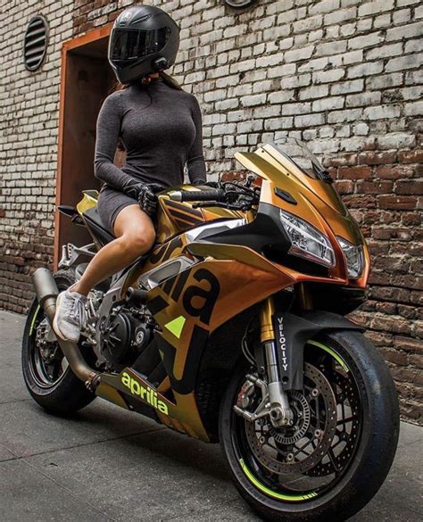 Rider motorcycle insurance offers roadside assistance and protection for accessories, along with comprehensive and collision coverages, as ways to upgrade a standard policy. Pin by 🥀Ana Wan Kenobi🥀 on Motorbike's | Female motorcycle ...