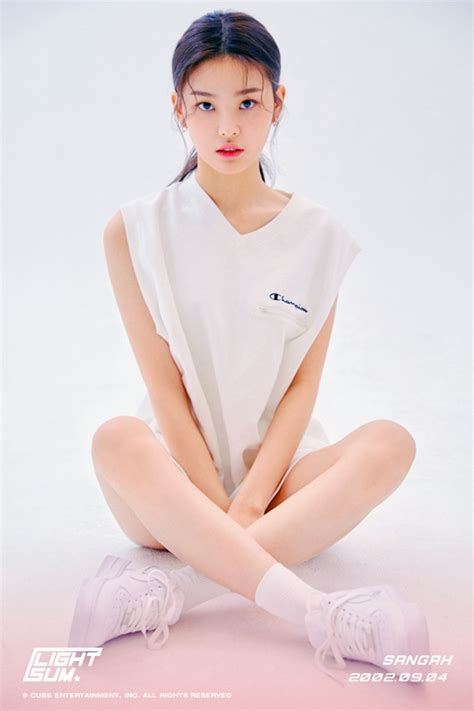#lightsum #profile #kpop #youtube #newgirlgroup #라잇썸 #sangah #상아 #juhyeon #주현 #cubeentertainment. 가요큐브 新 걸그룹 '라잇썸' 주현·상아 첫 프로필 공개 | YTN