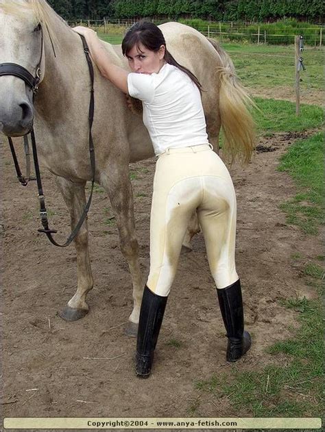 Beautiful actress riding on the camel. file.php (563×750) | Riding outfit, Riding boots, Leggings ...