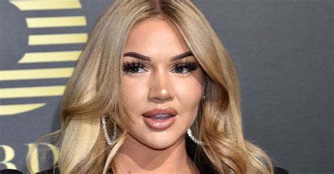 The beautiful the bootylicious ms shirin david be spilling duh tea on the €75.000 beauty op's situation. Shirin David: So viel Hate bekommt sie für ihr Aussehen ...