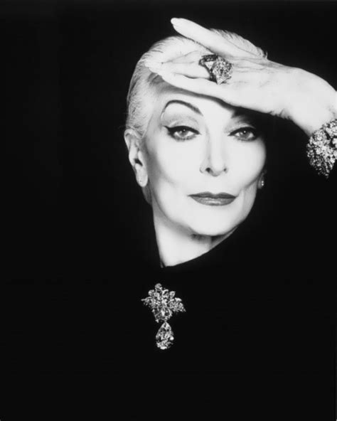 People who liked carmen dell'orefice's feet, also liked Carmen Dell'Orefice | Mi cajón de sastre-e - @etarrago