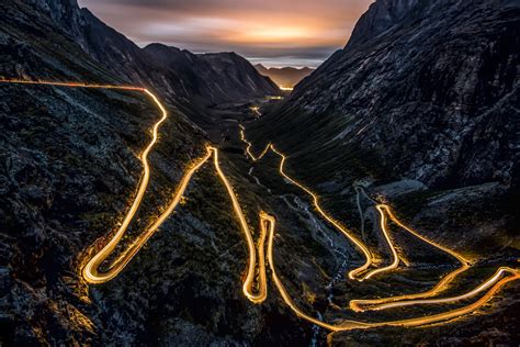 Tucked deep into the mountains off the western coast of norway, the trollstigen mountain road is one of norway's most dramatic and most visited attractions. Trollstigen bei Nacht Foto & Bild | europe, scandinavia ...