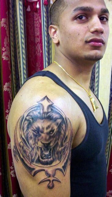 Everything you need to know august 12, 2021 / style. Tiger-Head-Khanda-Tattoo-On-Shoulder | Adam Aswad | Flickr