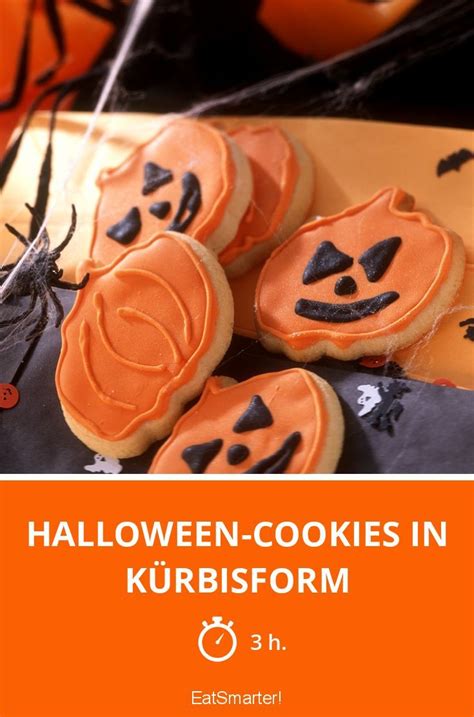 Dieser halloween friedhof nachtisch mit grabstein keksen und erde aus kekskrümeln ist der hit auf. Halloween-Cookies in Kürbisform | Rezept | Halloween ...