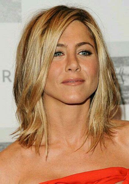 Jun 23, 2021 · jennifer aniston hat bereits zwei ehen hinter sich: 30 Jennifer Aniston Kurzes Haar | Frisuren, Jennifer ...