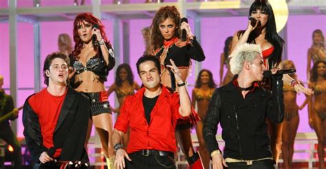 Become an eyewitness of live omg events. Christian Chávez fala sobre a possibilidade de live do RBD ...
