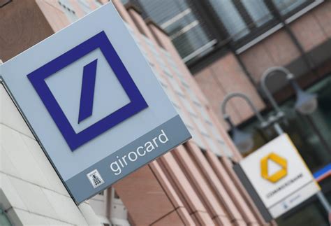 At deutsche bank we use an advanced security system that allows you to view your accounts, conduct your banking and invest with total peace of mind. Deutsche Bank und Commerzbank: Fusion noch vor Ostern ...