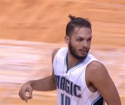 Evan fournier is the new knicks savior. Brandon Tomyoy 譚定宇 on Twitter: "Fixed. RT @TheNoLookPass ...