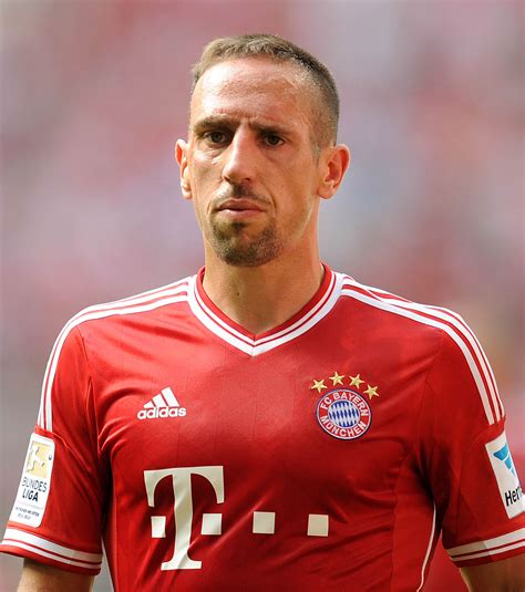 En effet, pour l'anniversaire de sa petite dernière, franck ribéry et sa femme wahiba avaient sorti le. Coloriage Franck Ribery à imprimer