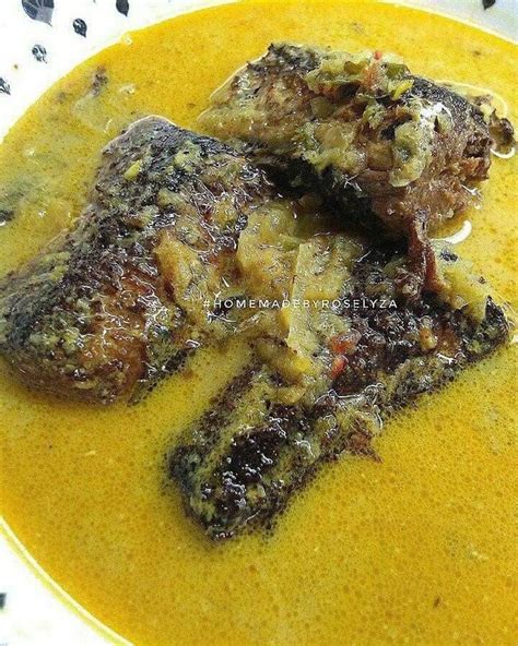 Cara menyiapkan bahan dan bumbu sayur bobor bayam. Kompilasi Resipi Lauk Masak Lemak. Sedap, Mudah & Buka Selera.