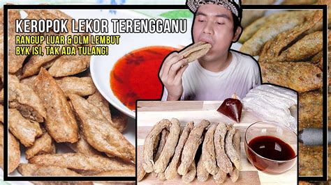 Keropok yang telah di bentuk td kemudian di rebus/goreng. KEROPOK LEKOR ASLI TERENGGANU ISI BANYAK ! RANGUP DLM ...