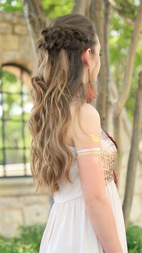 Although braids often require a bit more patience and planning, the results are surely worth it. Braided Half Up | Prom Hairstyles | Cute Girls Hairstyles